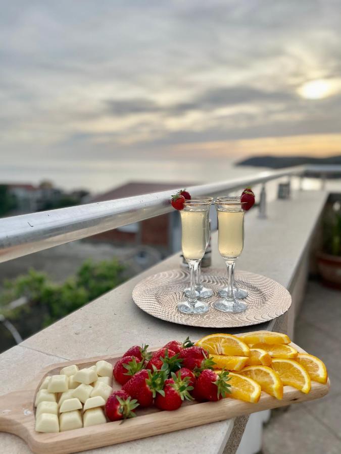 Apartments Moracanin Сутоморе Екстер'єр фото