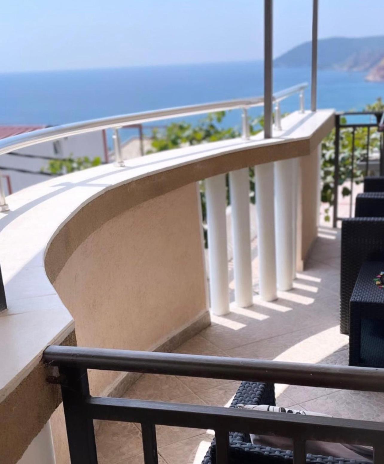 Apartments Moracanin Сутоморе Екстер'єр фото