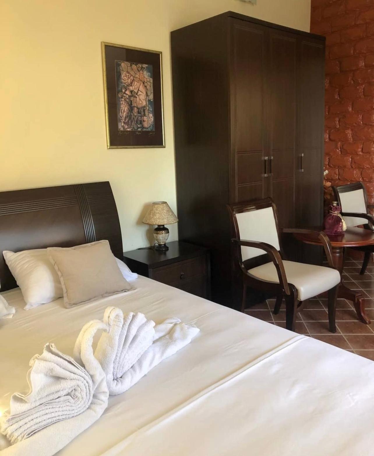 Apartments Moracanin Сутоморе Екстер'єр фото